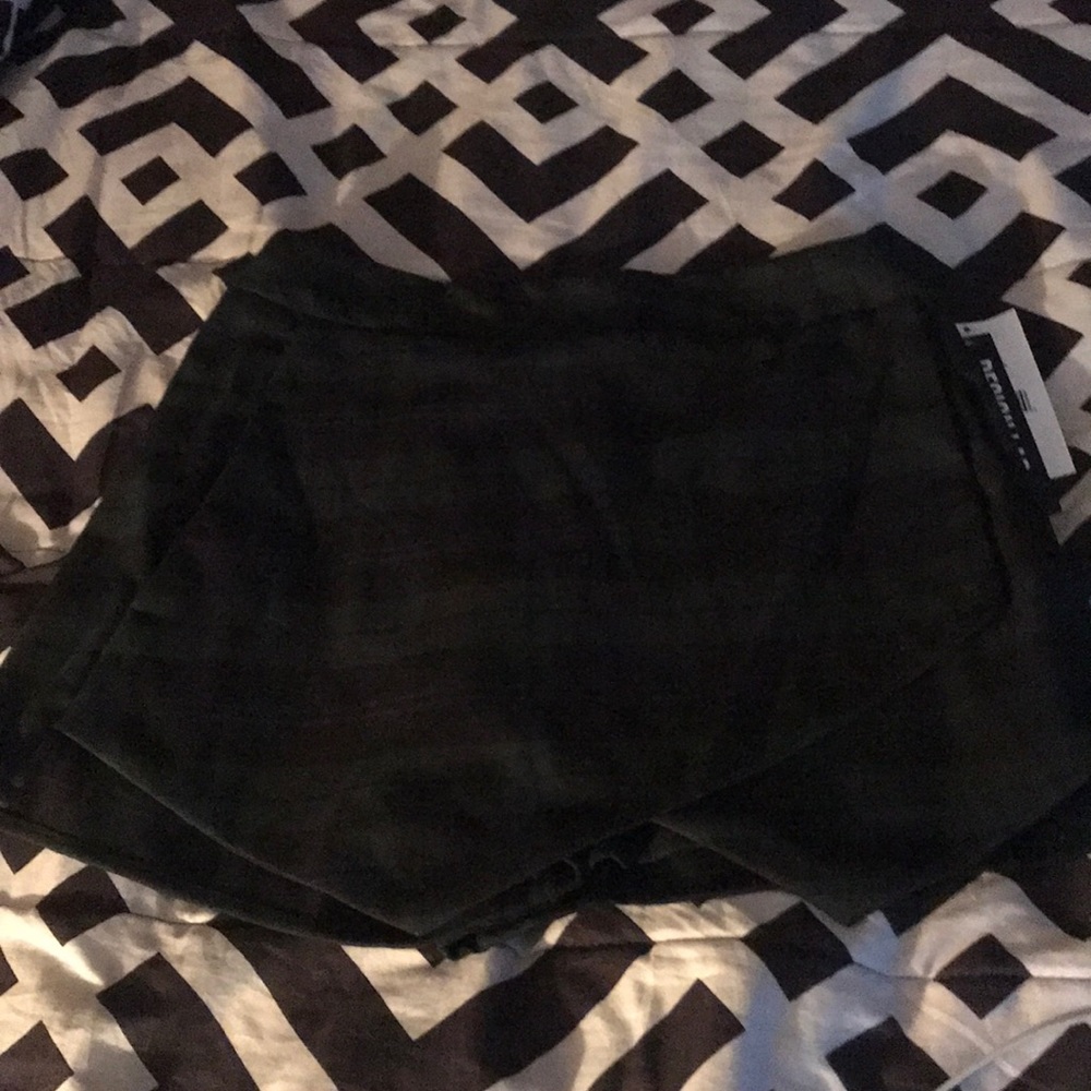 Skirt. Short